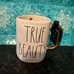 NEW Rae Dunn True Beauty mug